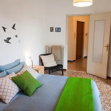 De Sanctis Apartment *